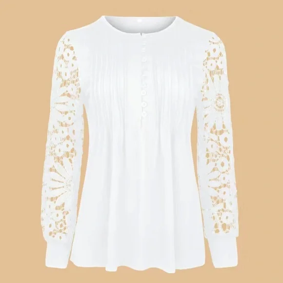 NWT 🤍 PLEATED WHITE IVORY LACE SLEEVE V-NECK BLOUSE TOP Size Women’s XL - Picture 2 of 8